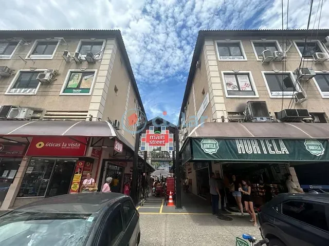 Sala com 29m², à venda ou para alugar, no bairro Freguesia (Jacarepaguá) em Rio de Janeiro