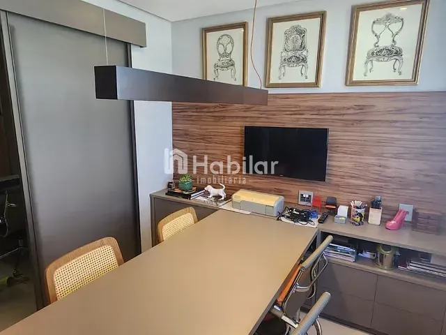 Sala à venda, no bairro Caminho das Árvores em Salvador