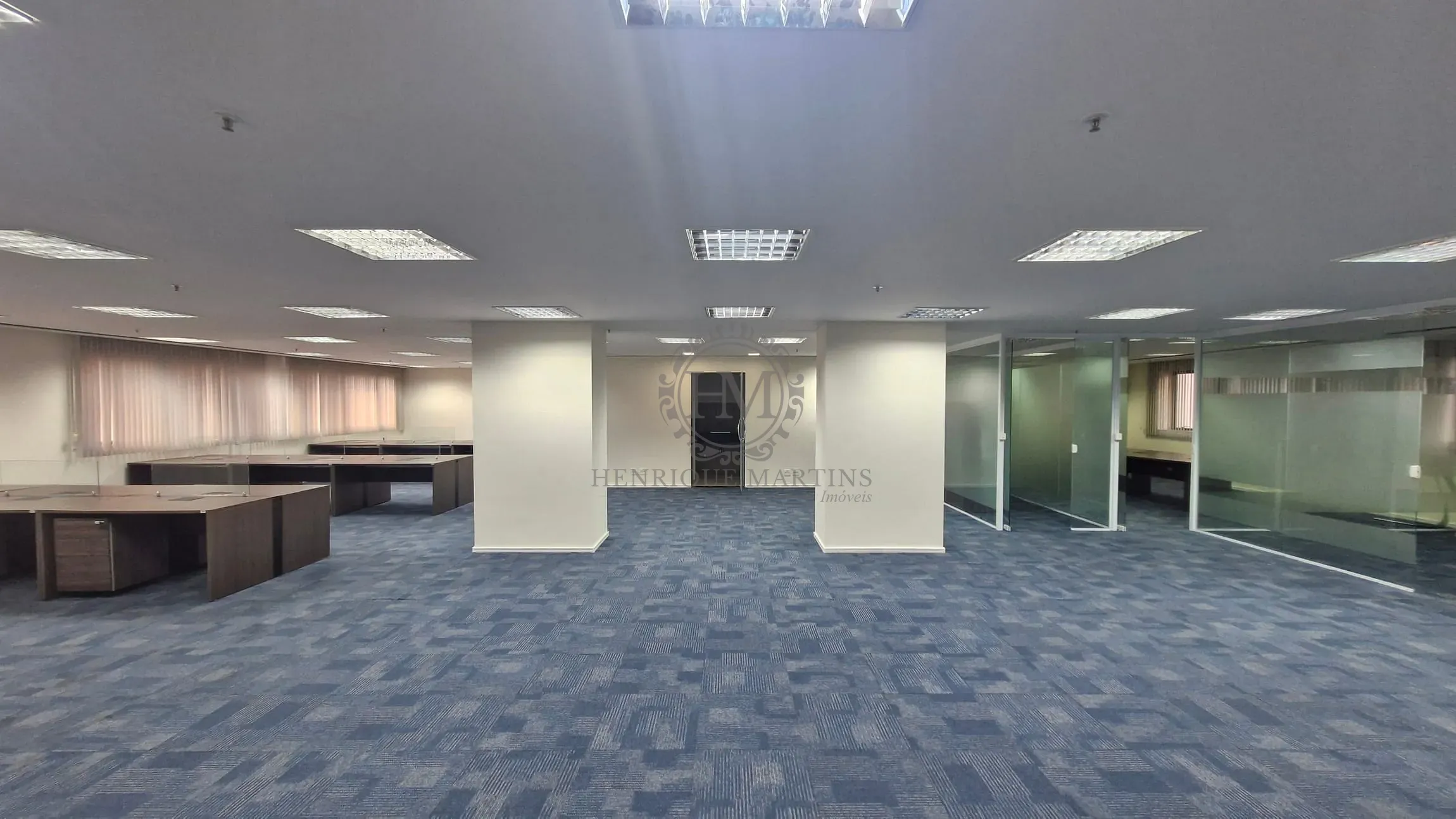 Sala-Conjunto, 305 m² - Foto 1