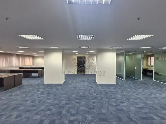 Sala com 305m², para alugar, no bairro Centro em Rio de Janeiro
