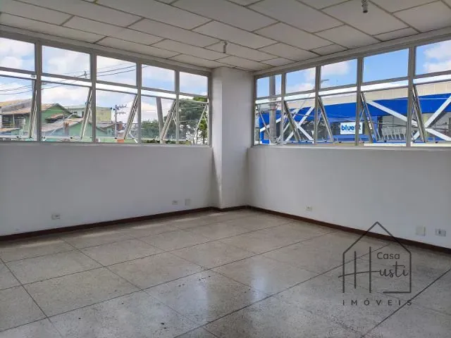 Sala com 45m², para alugar, no bairro Vila Monte Serrat em Cotia