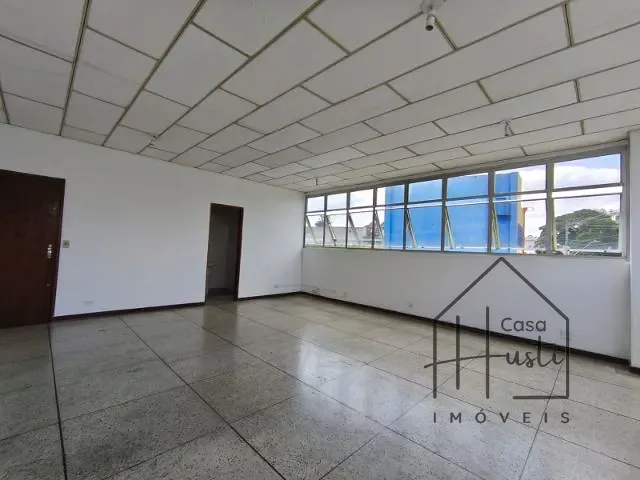 Sala com 45m², para alugar, no bairro Vila Monte Serrat em Cotia