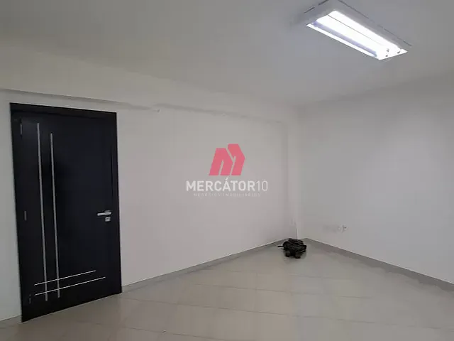Sala para alugar, no bairro Victor Konder em Blumenau