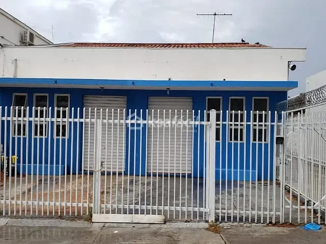 Sala para alugar, no bairro Amambaí em Campo Grande