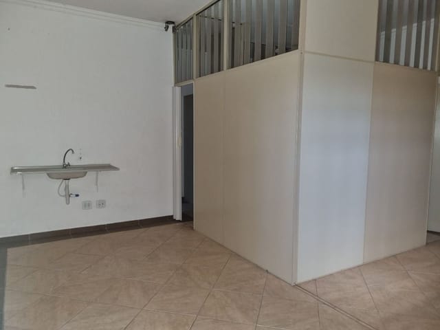 Sala com 25m², para alugar, no bairro Portais (Polvilho) em Cajamar