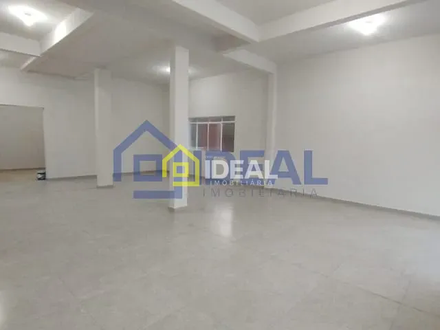 Sala com 160m², para alugar, no bairro Santa Cruz em Concórdia