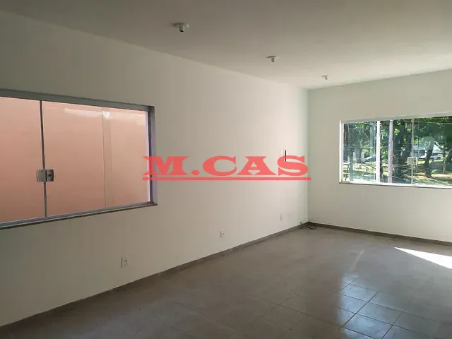 Sala com 35m², para alugar, no bairro Vila Canero em São Paulo