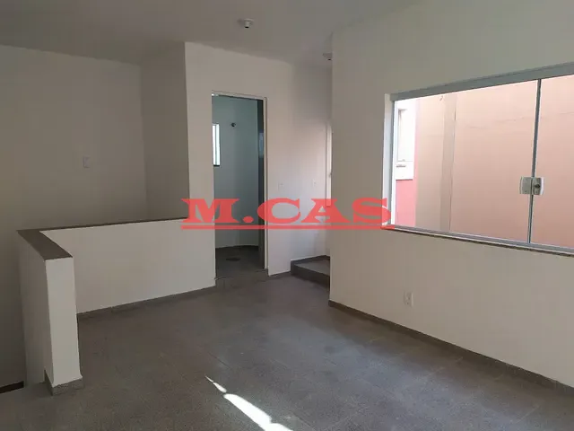 Sala com 35m², para alugar, no bairro Vila Canero em São Paulo