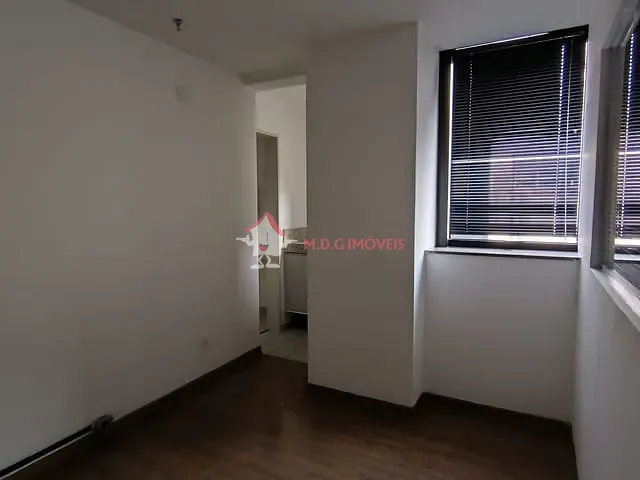 Sala à venda, no bairro Vila Mariana em São Paulo