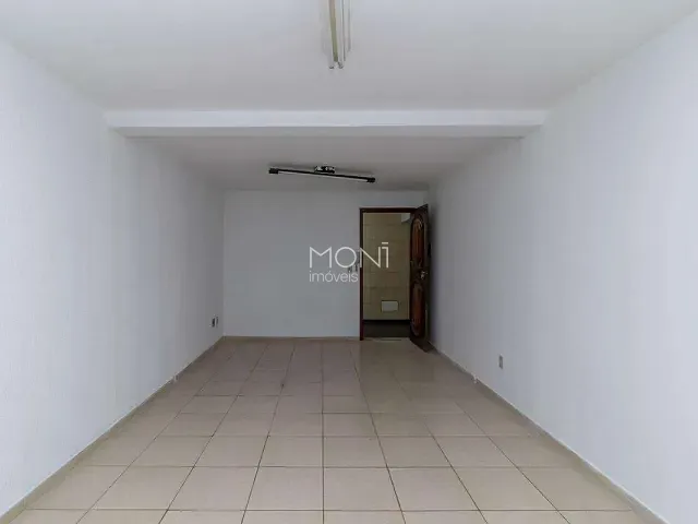 Sala à venda, no bairro Zona Industrial (Guará) em Brasília