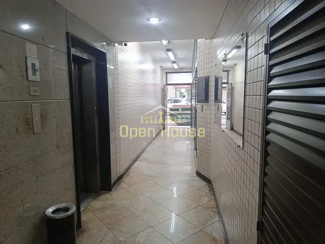Sala à venda, no bairro Centro em Barra Mansa
