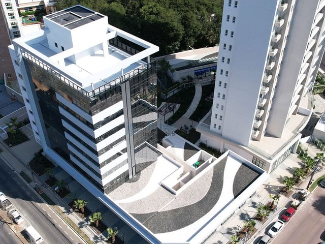 Sala à venda, no bairro Campo Comprido em Curitiba