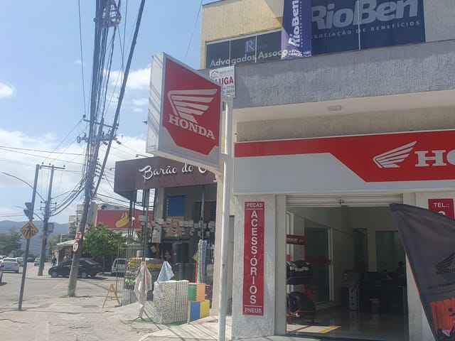Sala com 25m², para alugar, no bairro Campo Grande em Rio de Janeiro