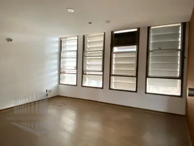 Sala à venda, no bairro República em São Paulo