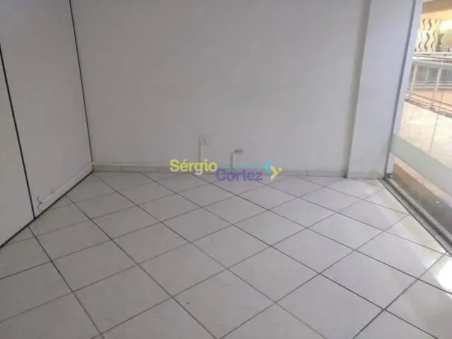 Sala com 80m², à venda, no bairro Centro em Londrina