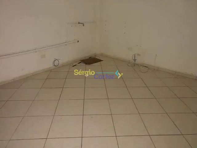 Sala com 80m², à venda, no bairro Centro em Londrina