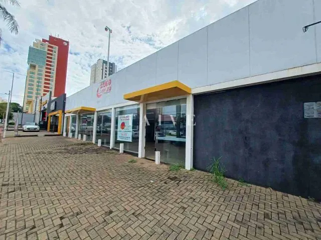 Sala com 913m², para alugar, no bairro Jardim Higienópolis em Londrina