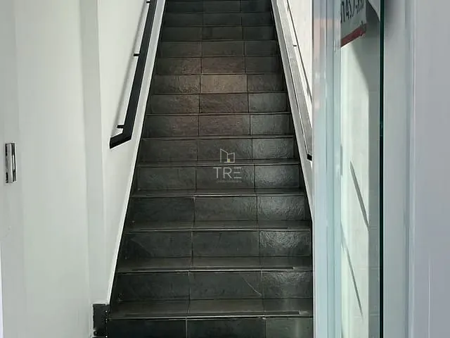 Sala para alugar, no bairro Jardim Santo Antônio em Valinhos