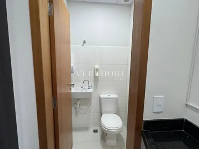 Sala para alugar, no bairro Centro em Londrina