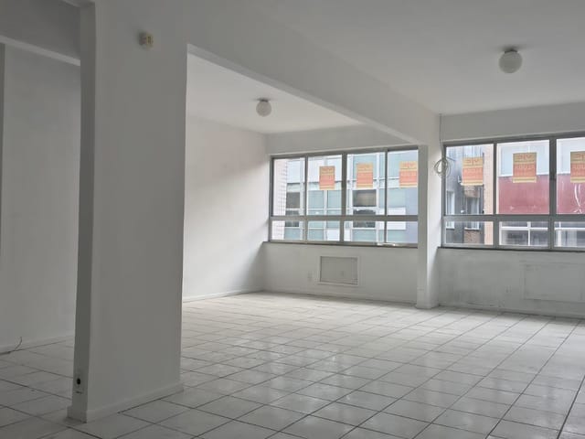 Sala para alugar, no bairro Centro em Florianópolis