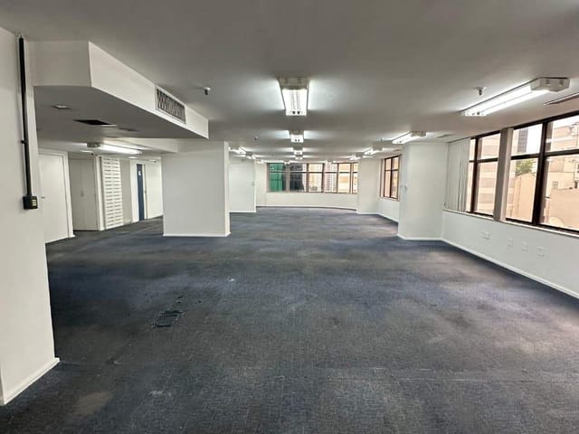 Sala com 360m², para alugar, no bairro Centro em Rio de Janeiro