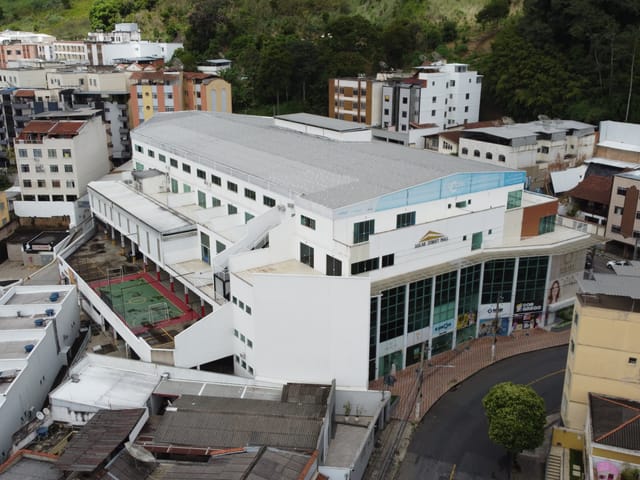 Sala com 50m², para alugar, no bairro Paineiras em Juiz de Fora