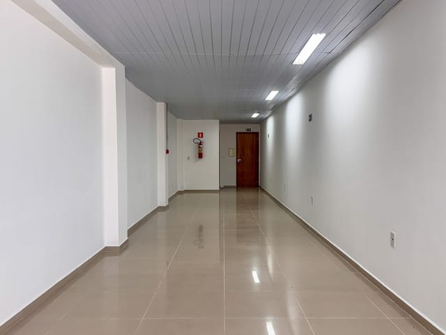 Sala com 50m², para alugar, no bairro Paineiras em Juiz de Fora