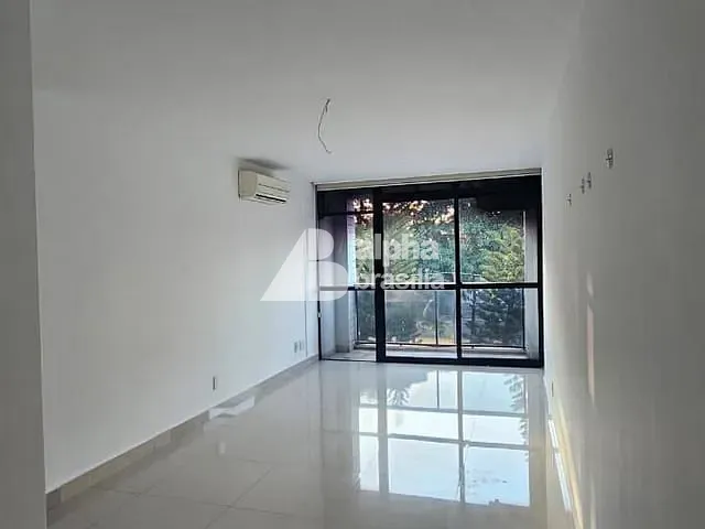 Sala para alugar, no bairro Asa Sul em Brasília
