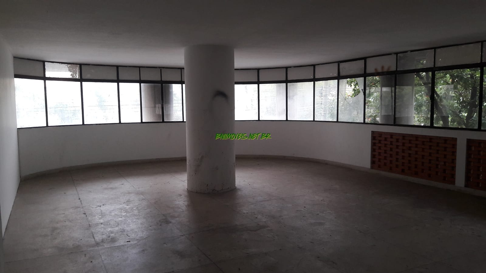 Sala-Conjunto, 300 m² - Foto 1