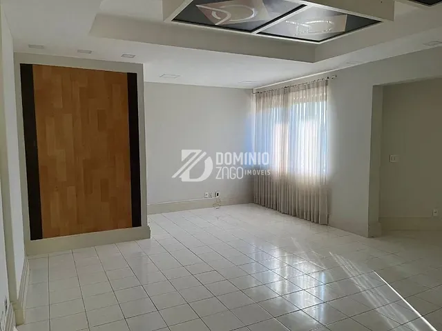 Sala com 100m², à venda, no bairro Centro em Uberaba