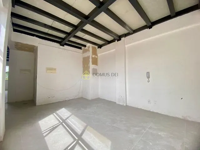 Sala à venda, no bairro Vila Santa Cecília em Volta Redonda