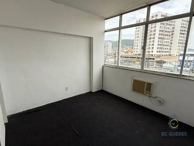Sala com 27m², à venda ou para alugar, no bairro Madureira em Rio de Janeiro