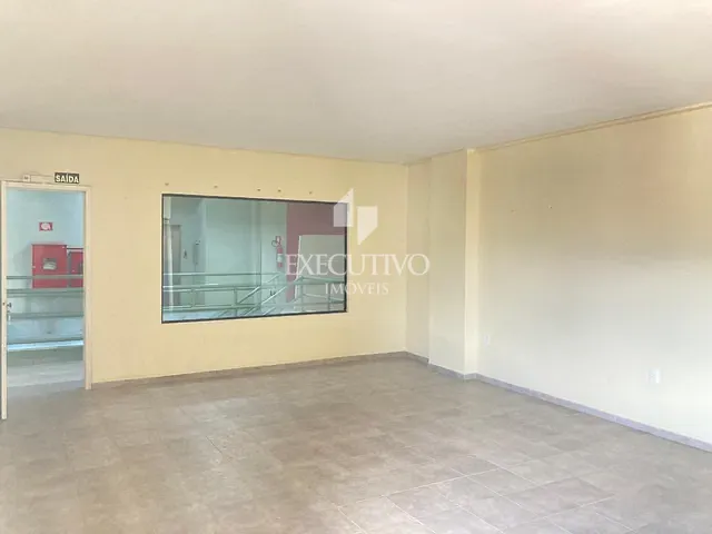 Sala com 51m², à venda ou para alugar, no bairro Centro em Arroio do Meio