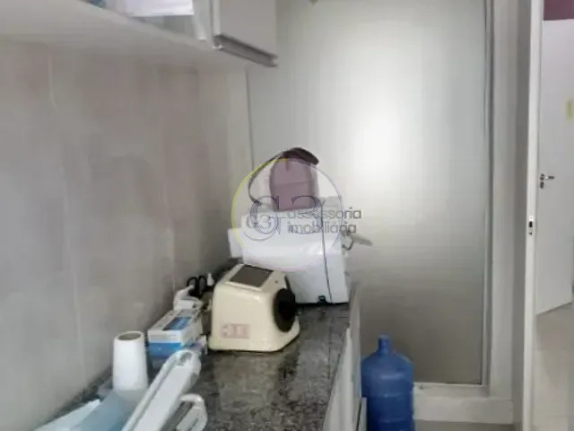 Sala à venda, no bairro Centro em Pelotas