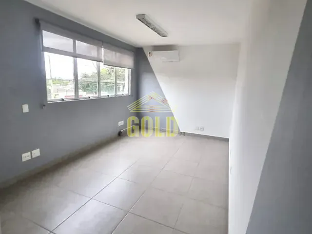 Sala para alugar, no bairro Jardim Europa em Londrina