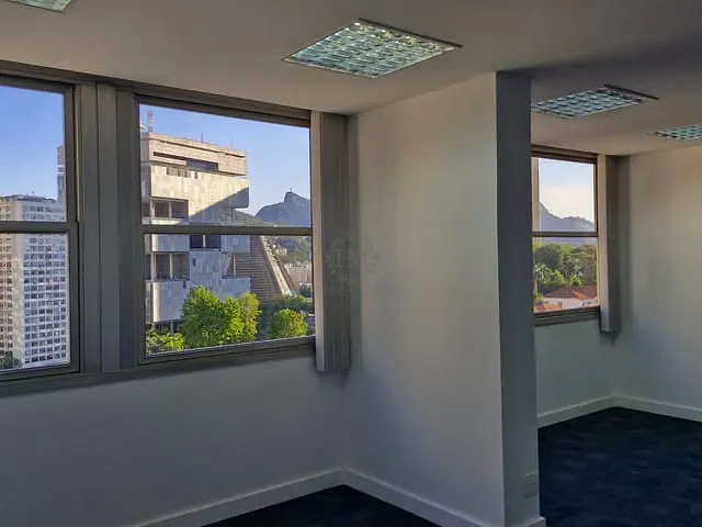 Sala com 260m², para alugar, no bairro Centro em Rio de Janeiro