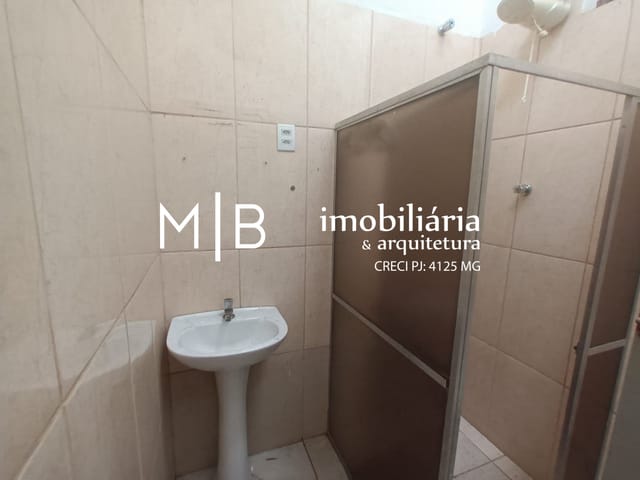 Sala 4 quartos e 2 banheiros, para alugar, no bairro CENTRO em CATAGUASES