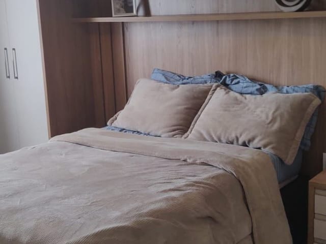Sala com 57m² 2 quartos e 1 banheiro, à venda, no bairro Vila Jaboticabeira em Taubaté