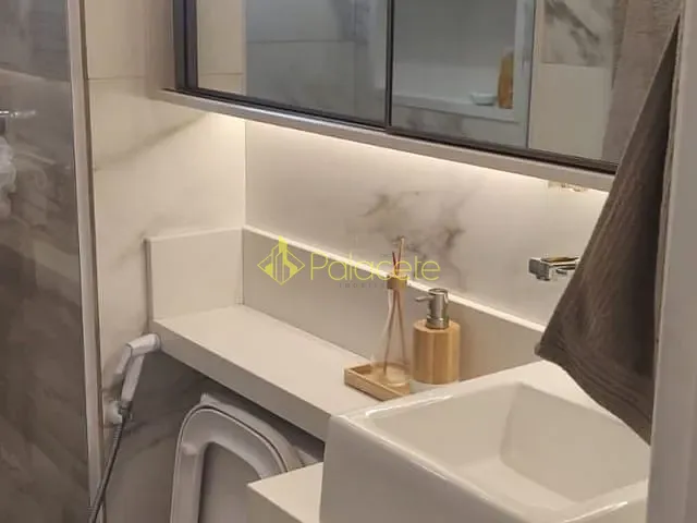 Sala com 57m² 2 quartos e 1 banheiro, à venda, no bairro Vila Jaboticabeira em Taubaté