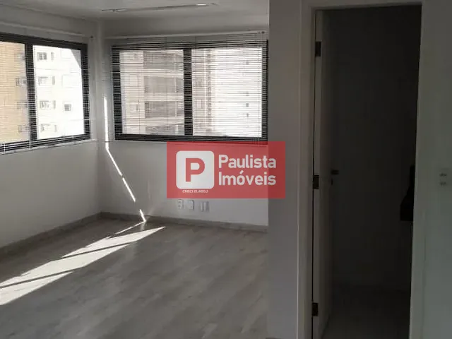 Sala com 90m², à venda, no bairro Chácara Santo Antônio em São Paulo