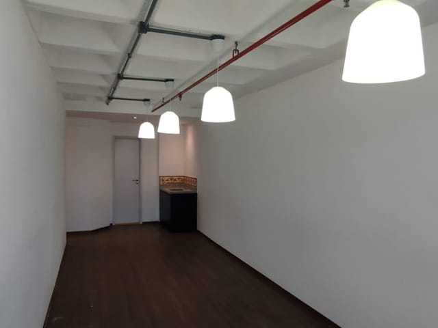 Sala com 30m², à venda, no bairro São Cristóvão em Rio de Janeiro