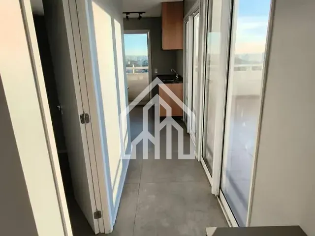 Sala com 66m², para alugar, no bairro Penha de França em São Paulo