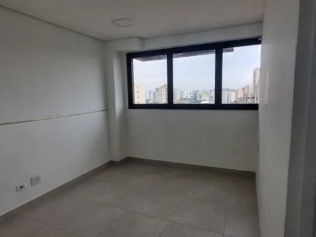 Sala à venda, no bairro Vila Assunção em Santo André