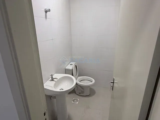 Sala para alugar, no bairro Centro em Apucarana