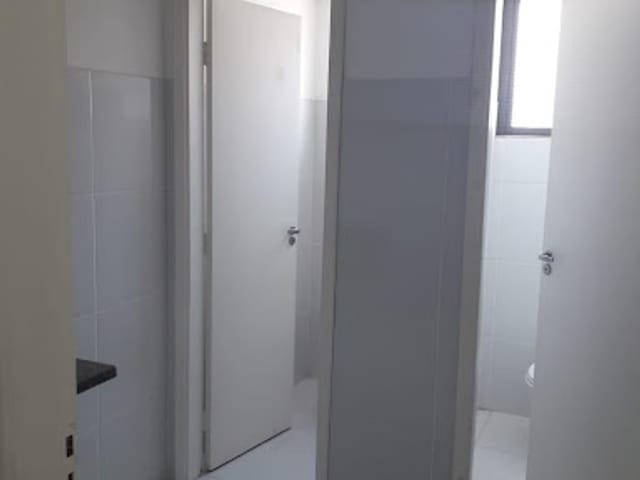 Sala com 35m², para alugar, no bairro Jardim Santa Edwirges em Guarulhos