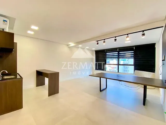 Sala com 90m², à venda, no bairro Vila Nova em Blumenau
