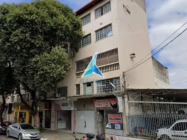Sala com 250m², para alugar, no bairro Centro em Governador Valadares