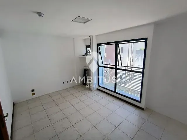 Sala com 32m², à venda ou para alugar, no bairro Pituba em Salvador