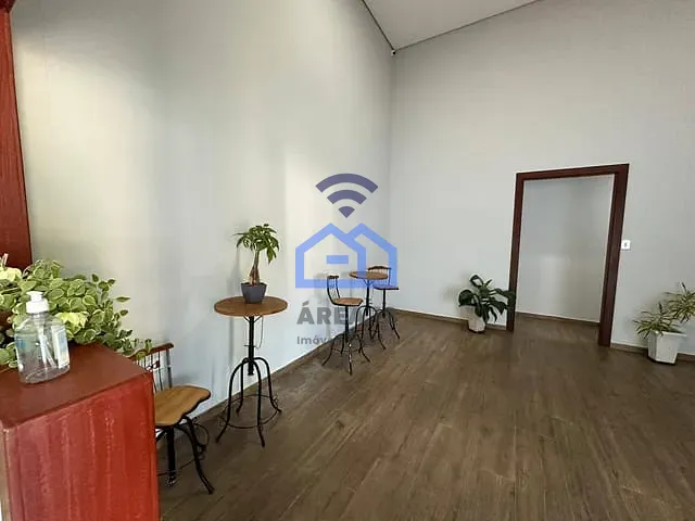 Sala com 36m², para alugar, no bairro Cidade Jardim em Caraguatatuba