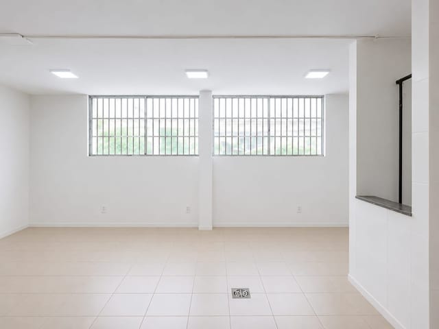 Sala à venda, no bairro Asa Sul em Brasília